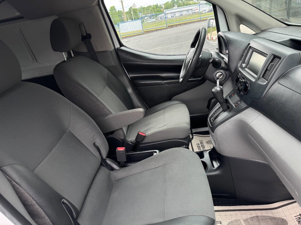 Used 2021 Nissan NV200 SV w/ Back Door Glass Package FWD image 15