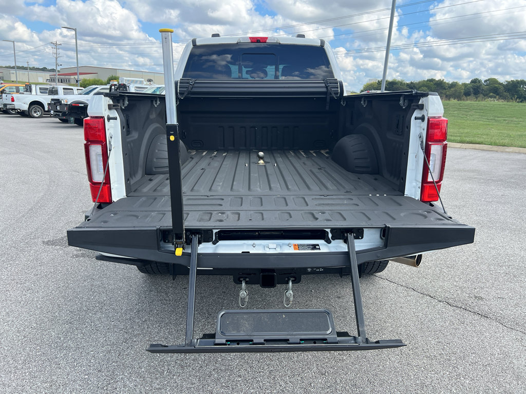 Used 2022 Ford F250 Platinum image 17