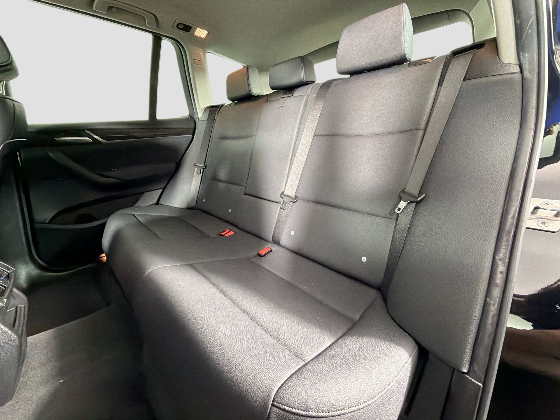 Used 2017 BMW X3 sDrive28i image 23