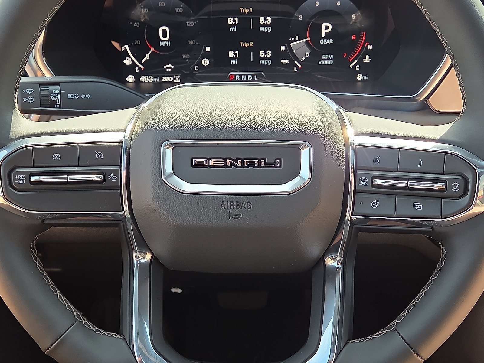 New 2026 GMC Canyon Denali w/ LPO, Denali Black Edition AWD/4WD image 14