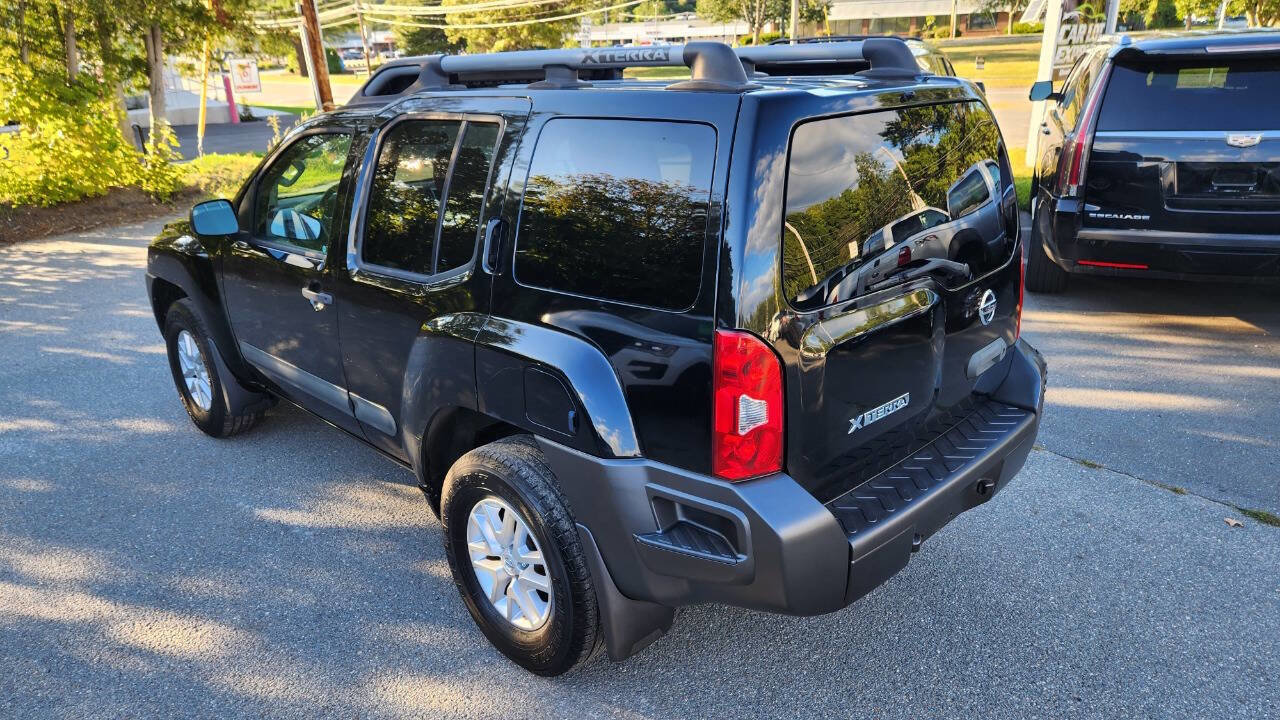 Used 2014 Nissan Xterra S image 10