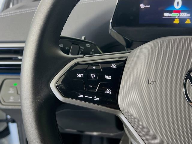 Used 2025 Volkswagen ID.4 Pro S image 16