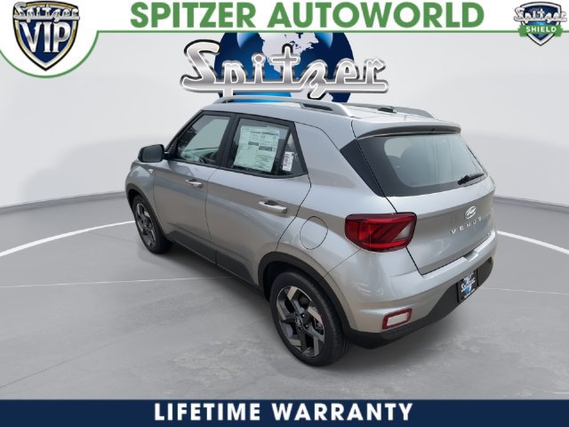 New 2026 Hyundai Venue SEL FWD image 12