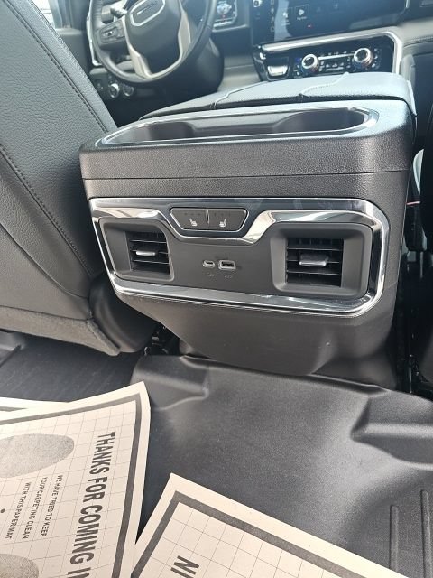 Used 2023 GMC Sierra 1500 Denali AWD/4WD image 11