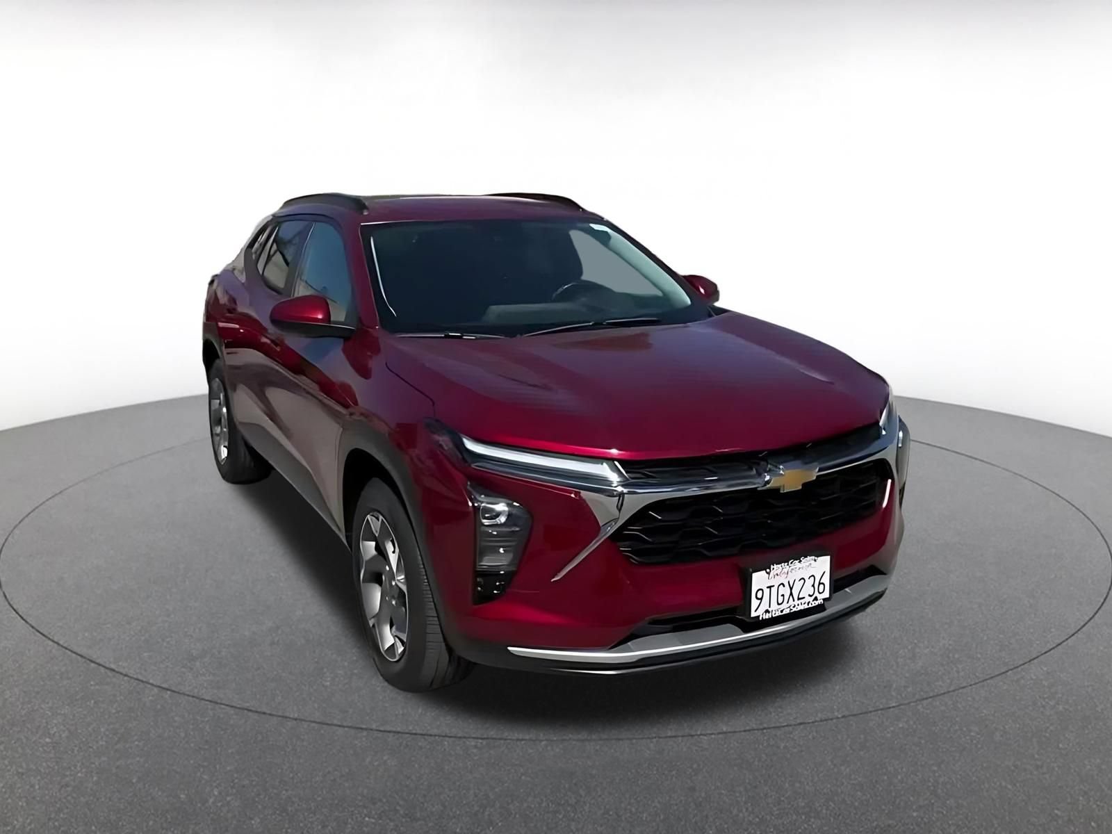 Used 2025 Chevrolet Trax LT w/ LT Convenience Package FWD image 6