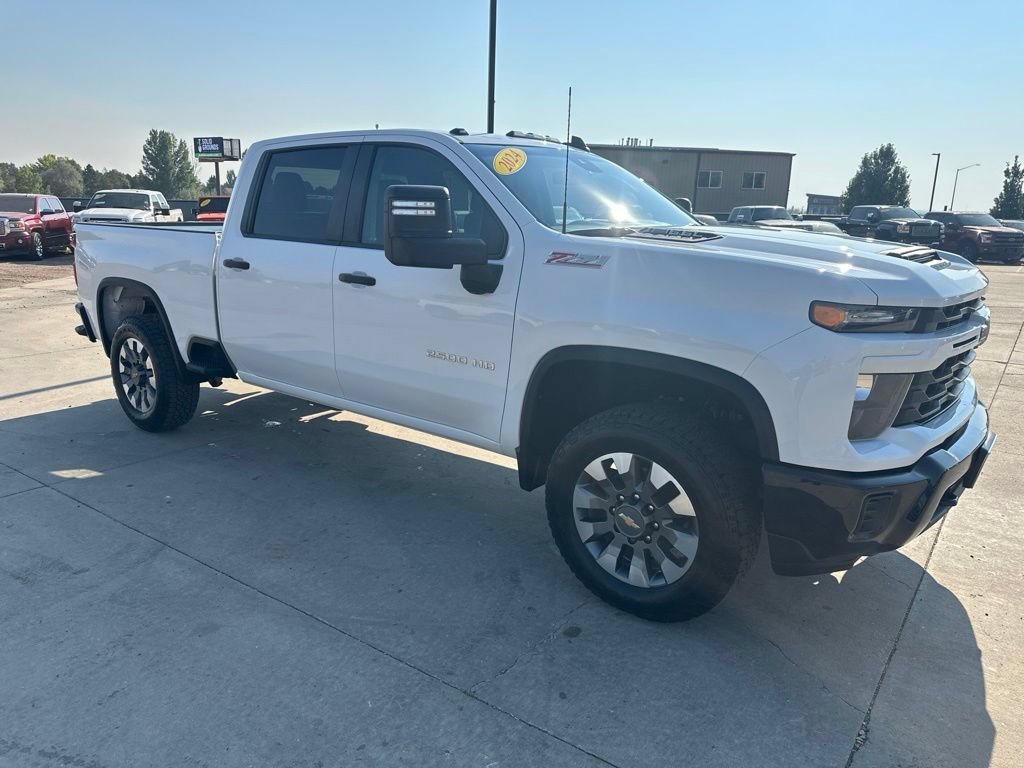 Certified 2024 Chevrolet Silverado 2500 Custom w/ Custom Value Package AWD/4WD image 33