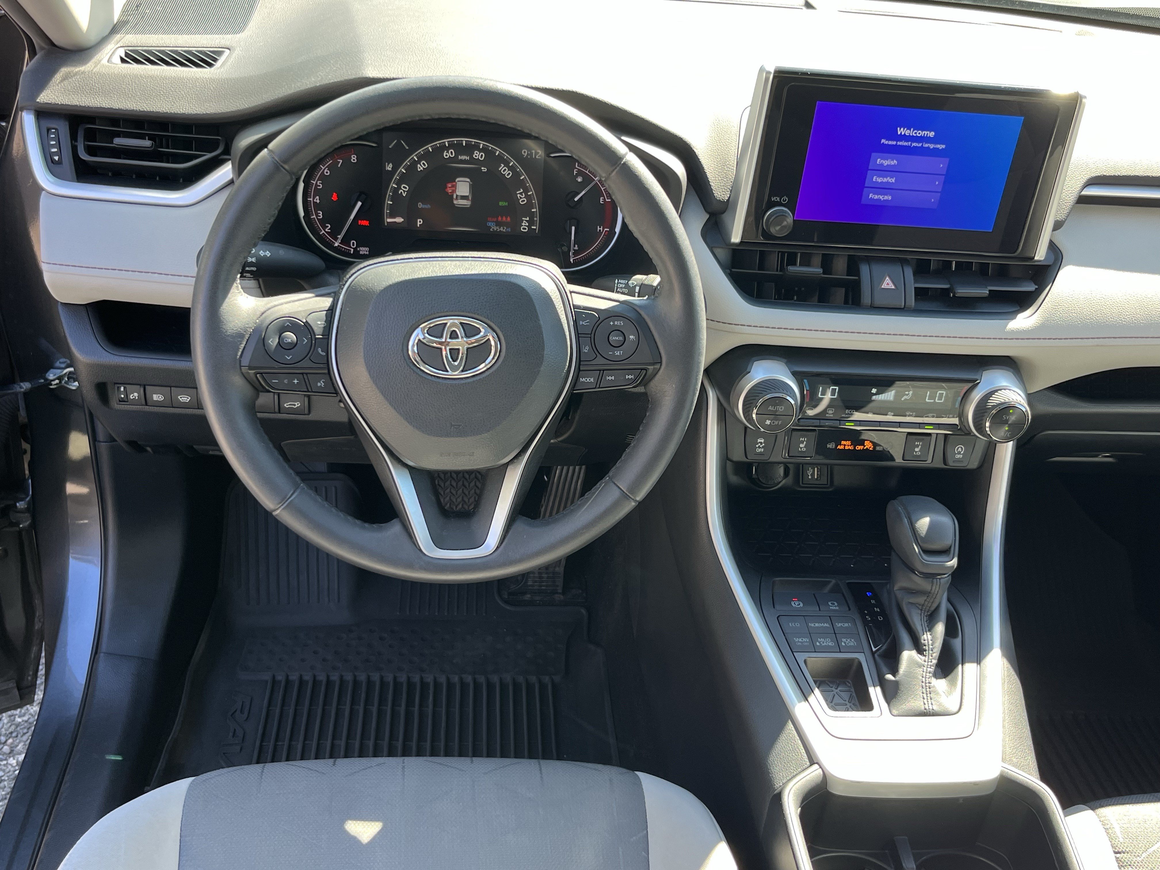 Certified 2023 Toyota RAV4 XLE w/ Convenience Package AWD/4WD image 10