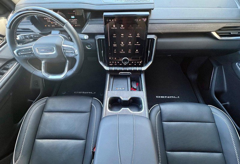 Used 2024 GMC Acadia Denali w/ Super Cruise Package AWD/4WD image 16