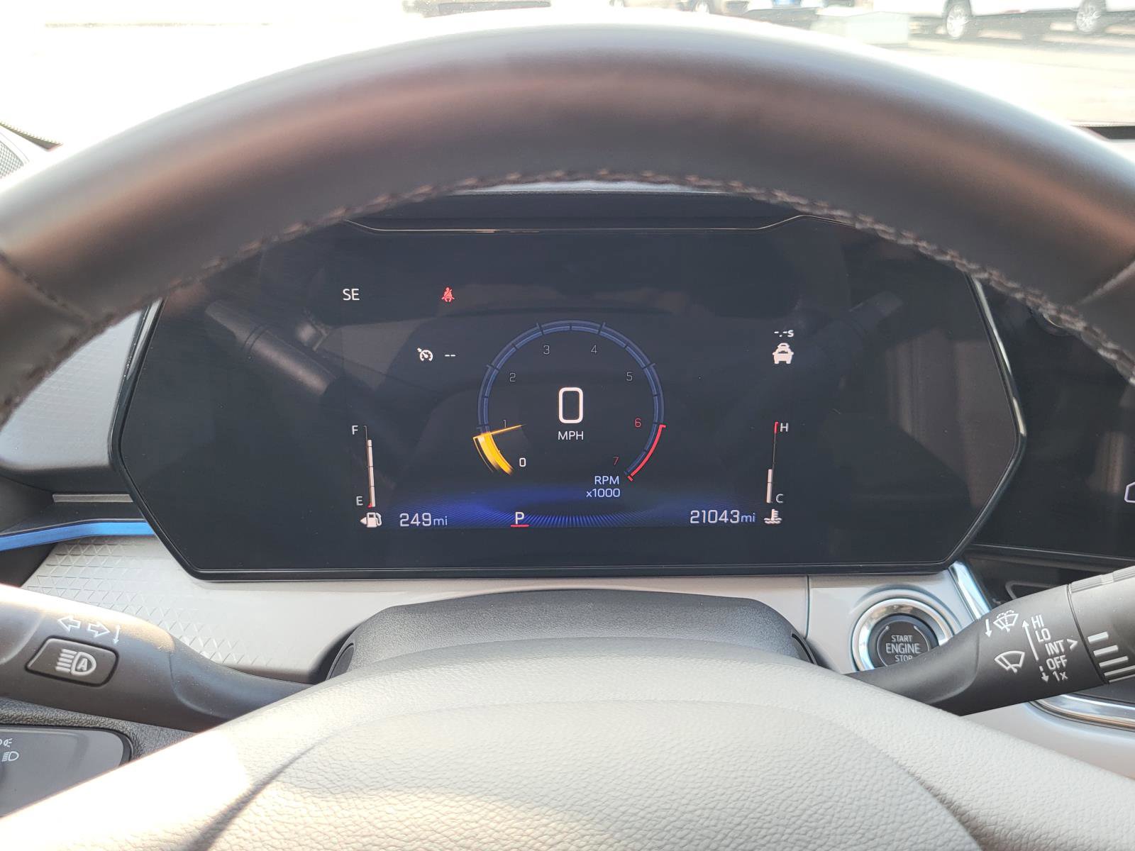 Used 2025 Chevrolet Trax LT w/ LT Convenience Package image 24