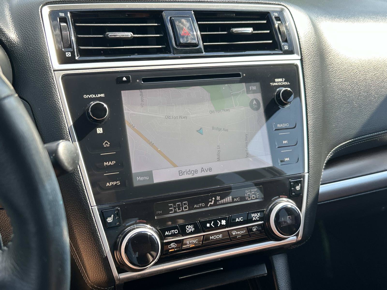Used 2018 Subaru Outback 2.5i Touring AWD/4WD image 35