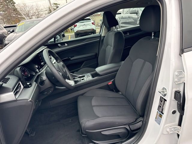 Used 2024 Kia K5 LXS image 24