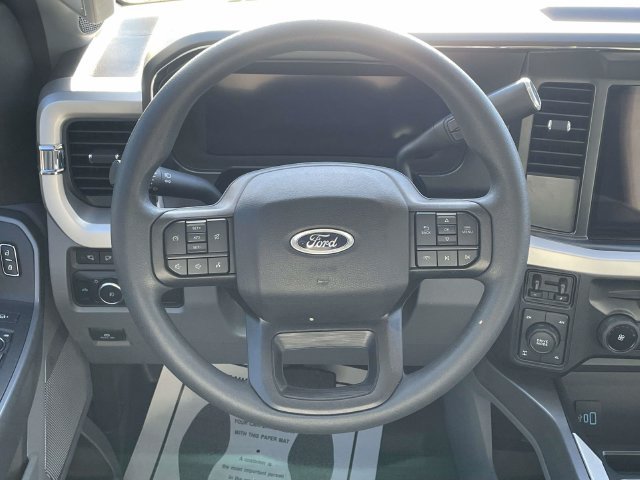Certified 2024 Ford F250 XLT w/ Black Appearance Package AWD/4WD image 13