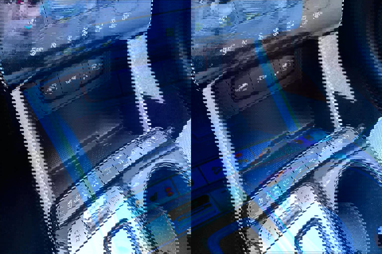 Used 2023 Hyundai Tucson Limited image 32