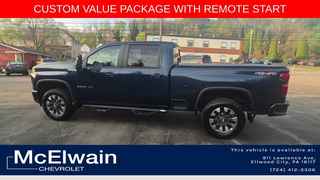 Used 2022 Chevrolet Silverado 2500 Custom w/ Custom Value Package AWD/4WD image 7