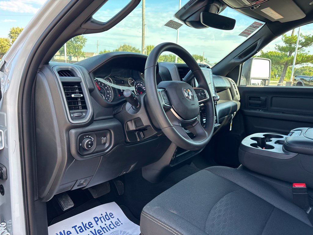 New 2027 RAM 3500 Tradesman AWD/4WD image 33