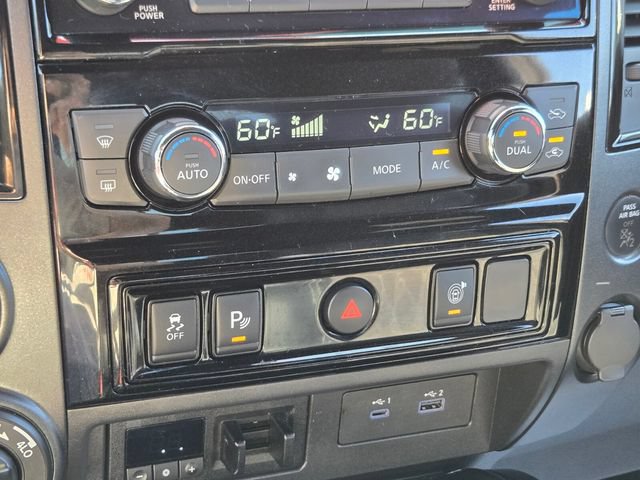 Used 2024 Nissan Titan SV w/ SV Convenience Package AWD/4WD image 30