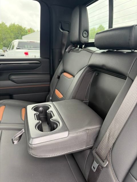 Used 2025 GMC Sierra 2500 AT4 w/ AT4 Preferred Package AWD/4WD image 21