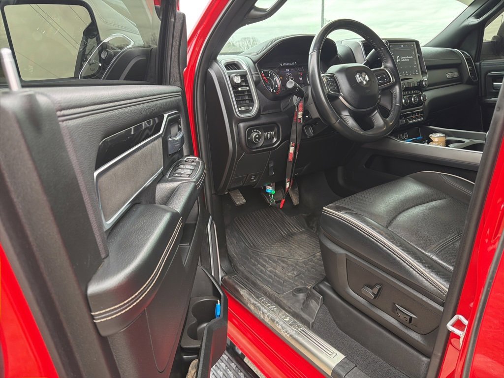 Used 2021 RAM 3500 Laramie w/ Night Edition image 8