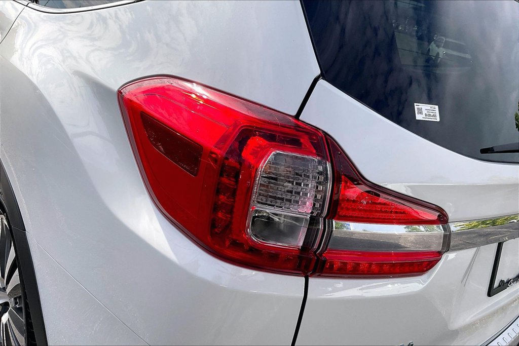 Used 2019 Subaru Ascent Limited AWD/4WD image 35