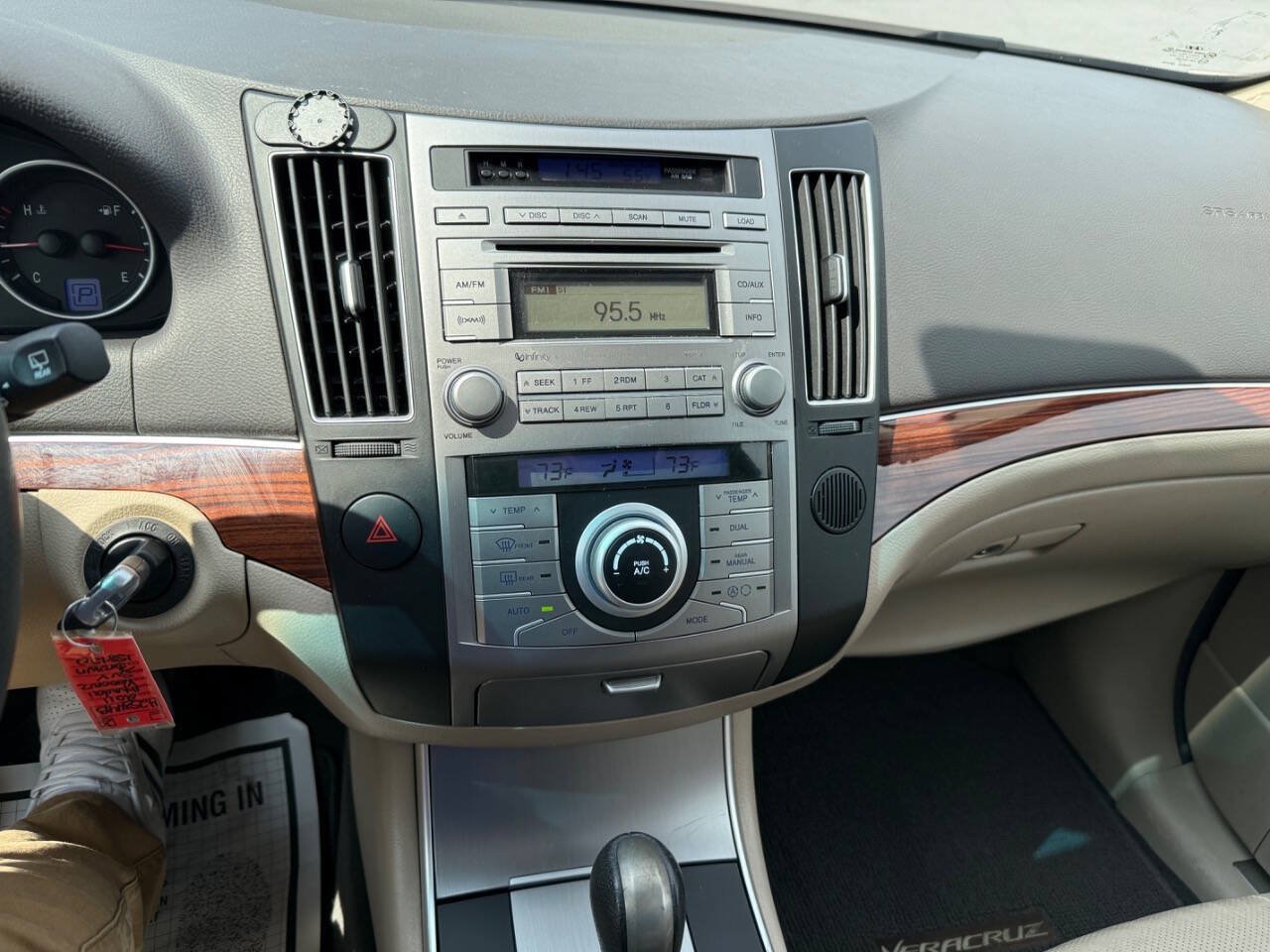 Used 2011 Hyundai Veracruz Limited AWD/4WD image 20