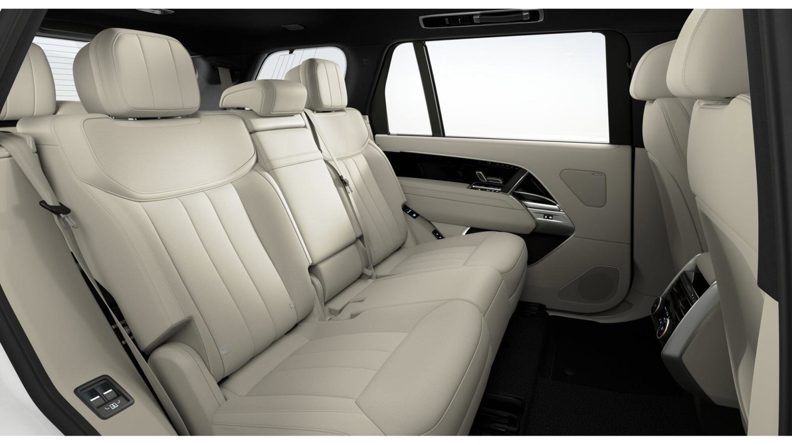 New 2026 Land Rover Range Rover Long Wheelbase SE image 7