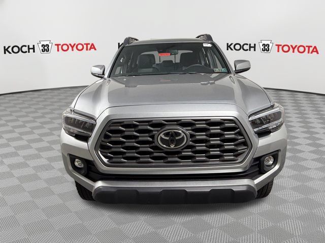 Certified 2023 Toyota Tacoma TRD Off-Road w/ Technology Package AWD/4WD image 2
