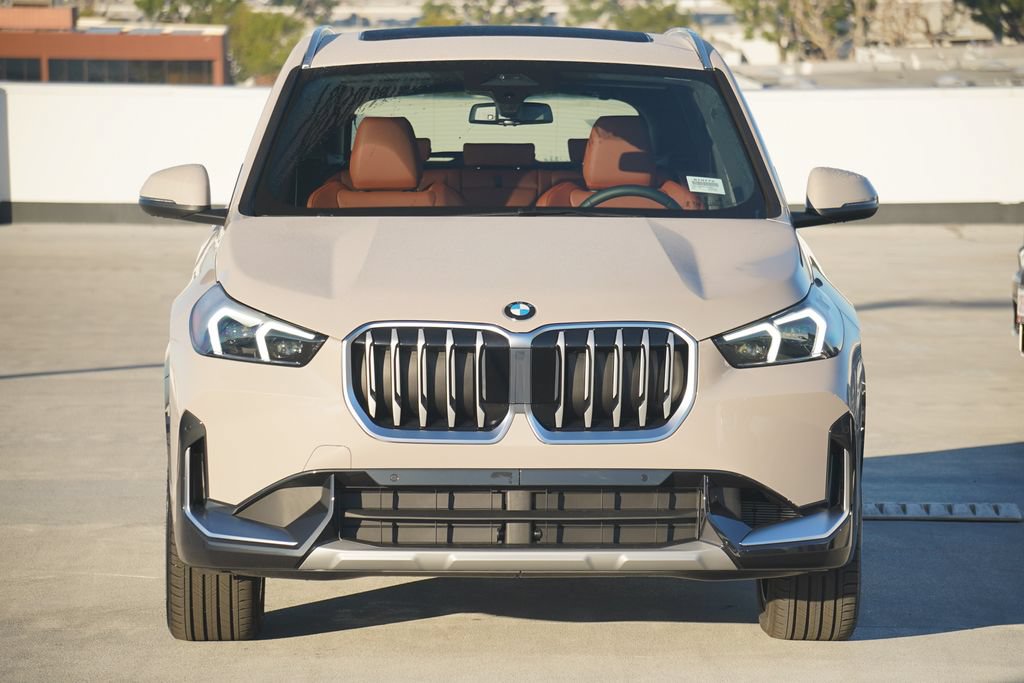 Used 2026 BMW X1 xDrive28i w/ Convenience Package AWD/4WD image 2