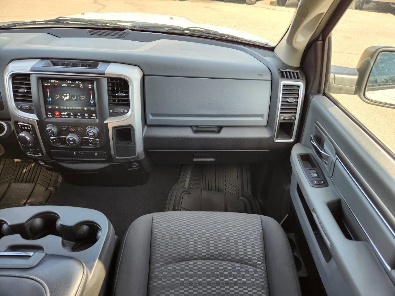 Used 2019 RAM 1500 Classic Warlock w/ Electronics Group AWD/4WD image 18