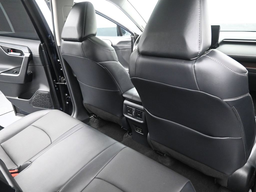 Used 2024 Toyota RAV4 Limited image 14