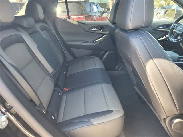 Used 2025 Chevrolet Equinox LT w/ Convenience Package II image 14