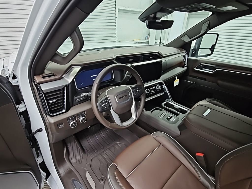 New 2026 GMC Sierra 2500 Denali w/ Denali Reserve Package image 11