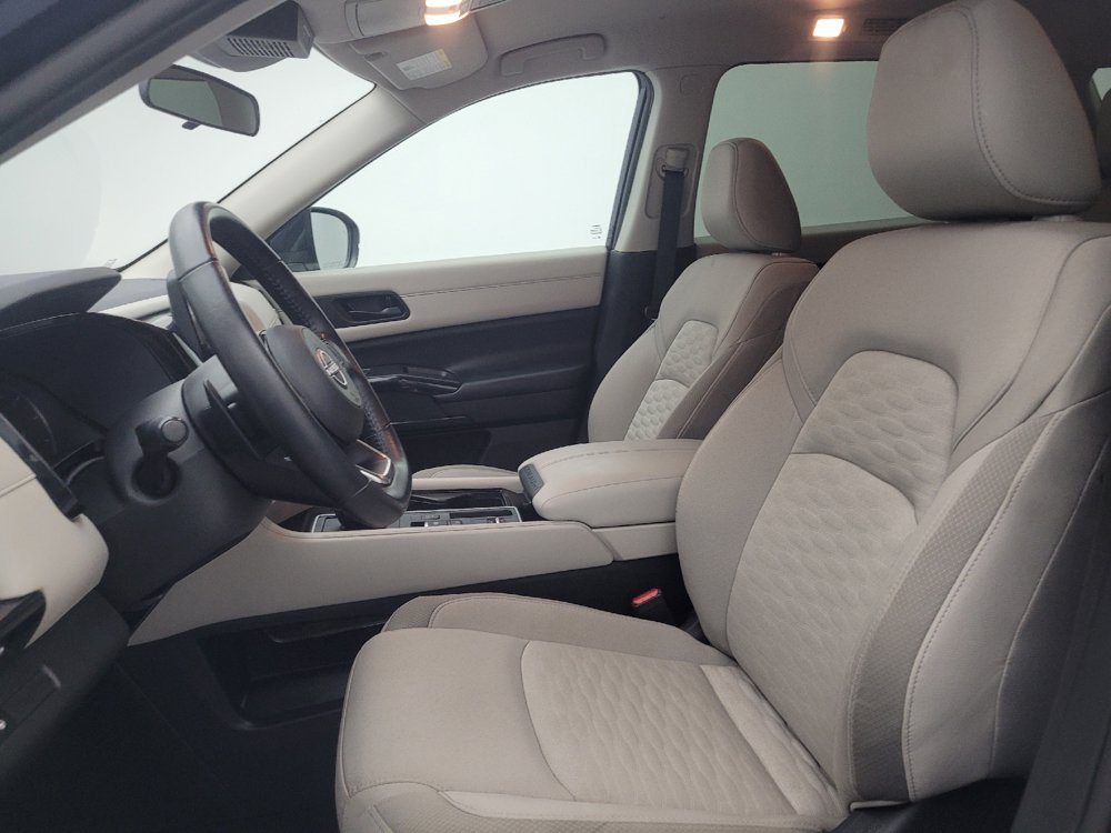 Used 2023 Nissan Pathfinder SV w/ Cargo Package FWD image 17