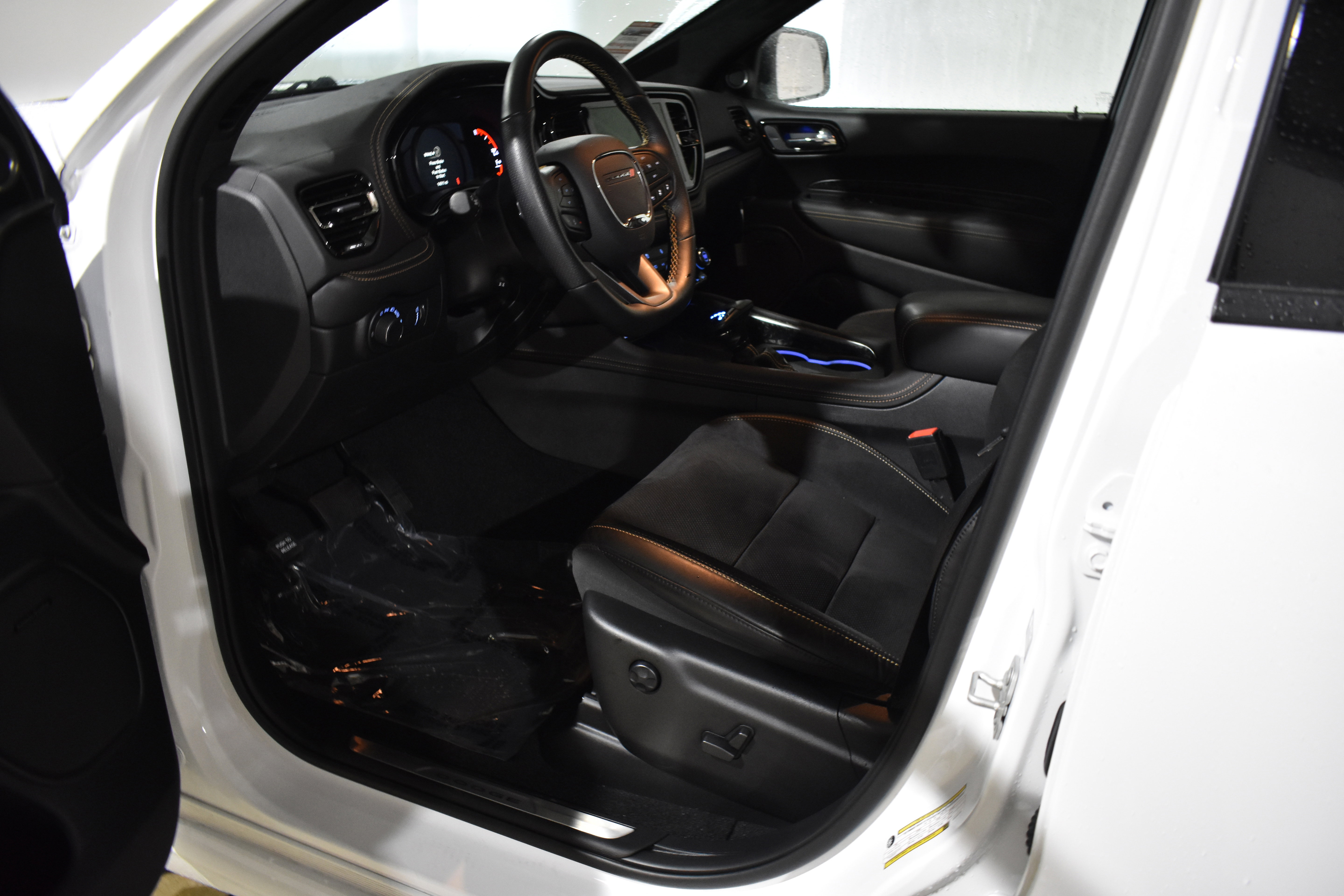 Used 2025 Dodge Durango R/T image 12