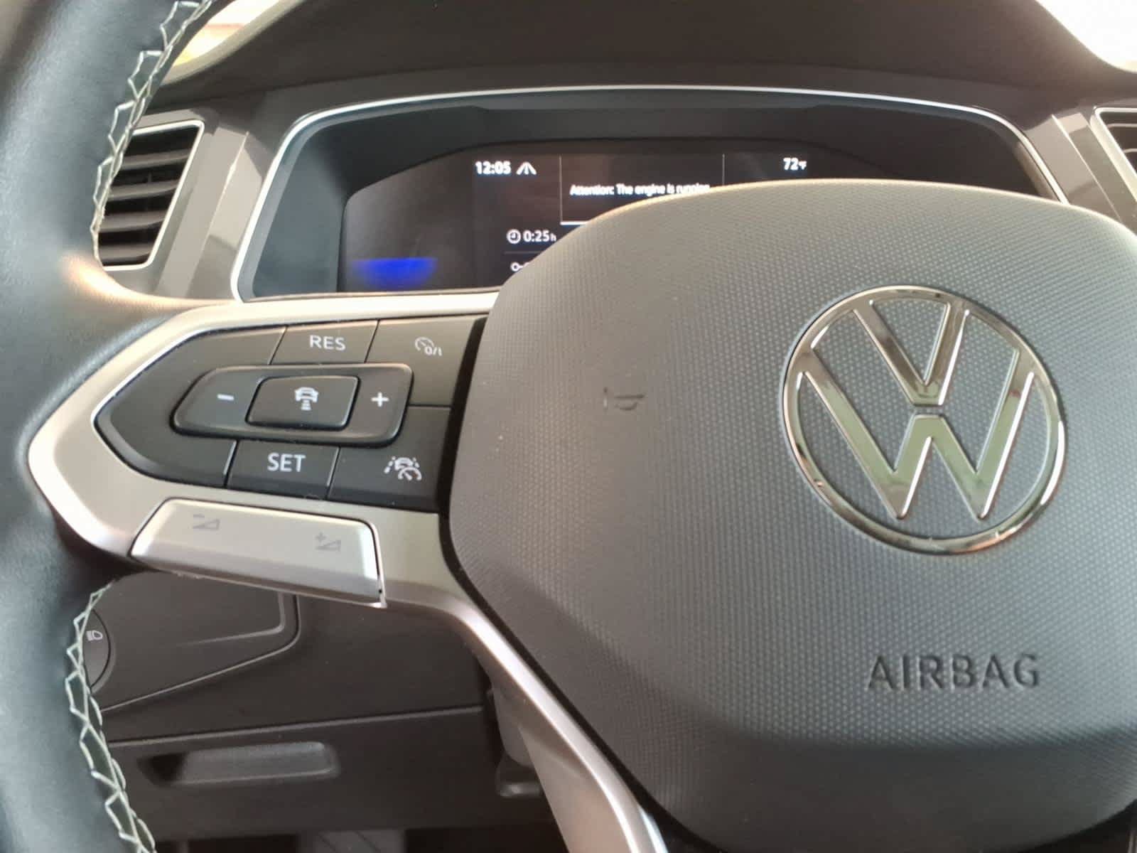 Used 2022 Volkswagen Tiguan SE AWD/4WD image 20