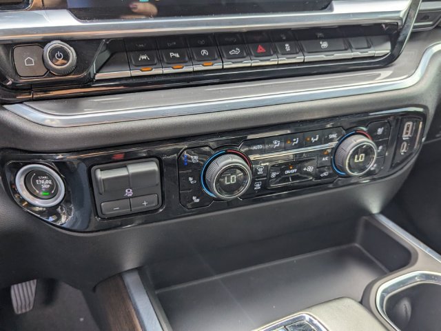 Used 2023 Chevrolet Silverado 1500 High Country w/ Technology Package AWD/4WD image 22