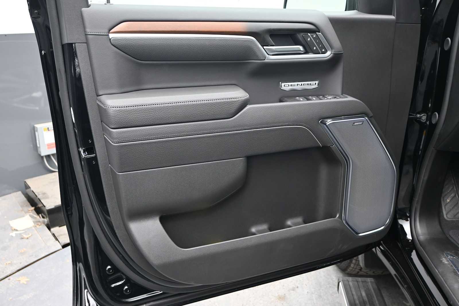 New 2026 GMC Sierra 1500 Denali AWD/4WD image 12