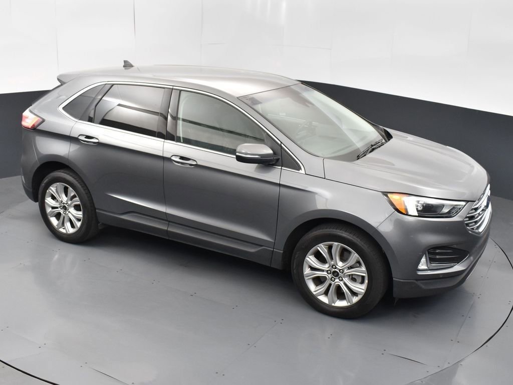 Used 2024 Ford Edge Titanium image 43