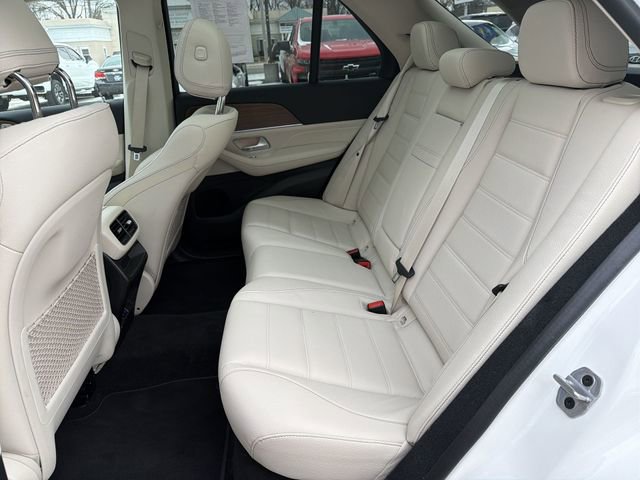Used 2024 Mercedes-Benz GLE 450 4MATIC image 25