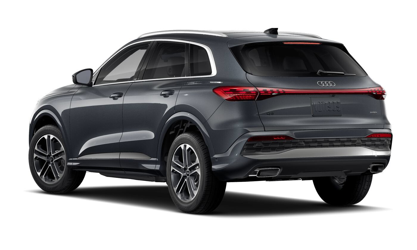 Certified 2026 Audi Q5 Premium AWD/4WD image 2