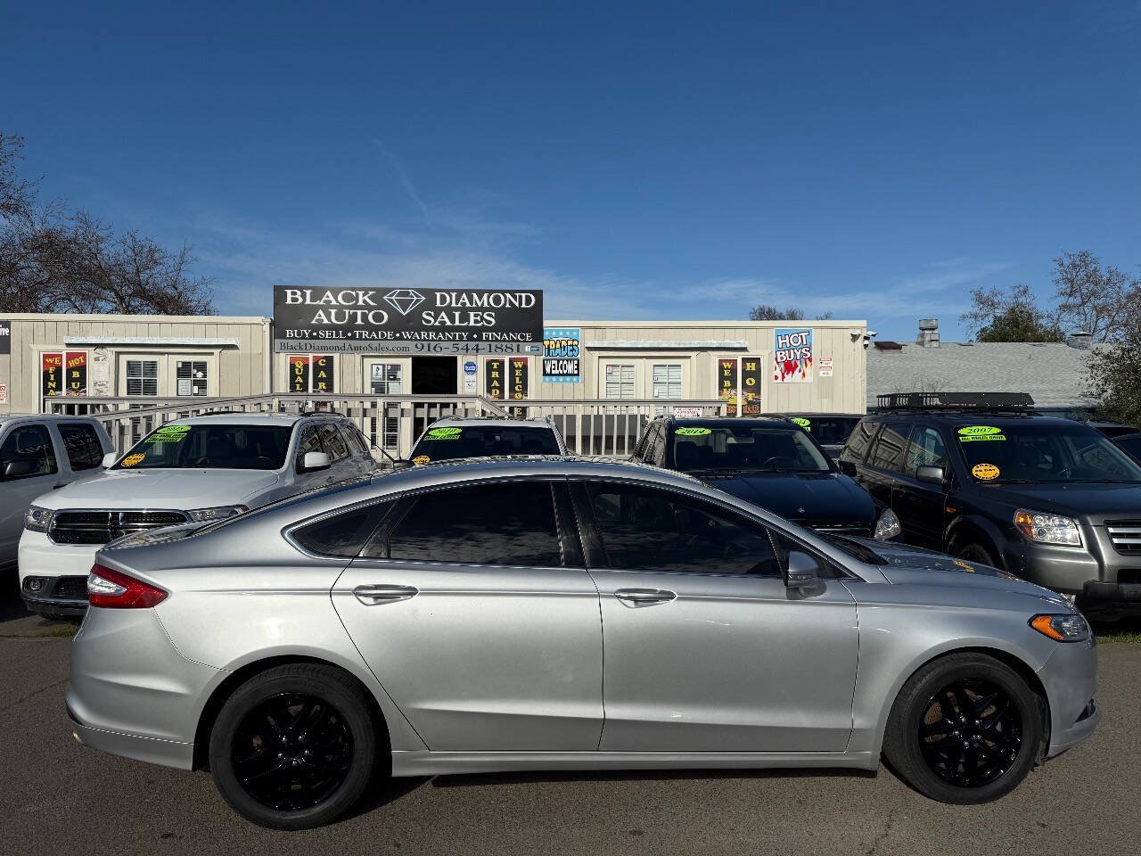 Used 2016 Ford Fusion SE w/ Equipment Group 202A FWD image 7