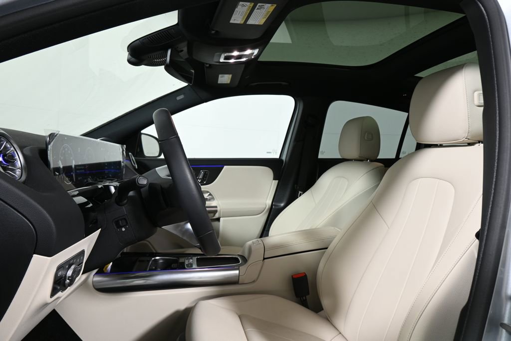 Certified 2026 Mercedes-Benz GLA 250 4MATIC image 15