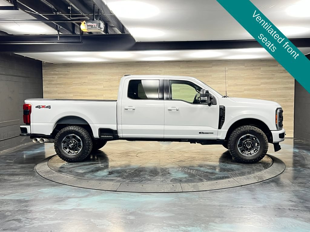 Used 2023 Ford F250 Lariat w/ Sport Appearance Package AWD/4WD image 27