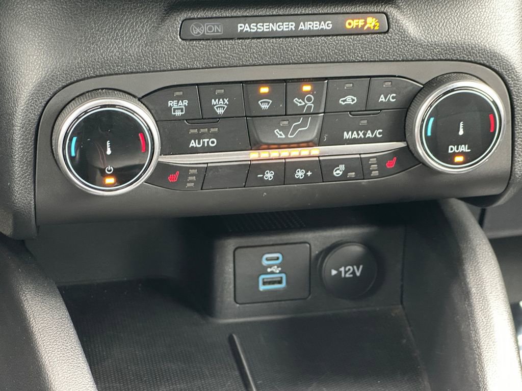Used 2023 Ford Escape ST-Line image 15