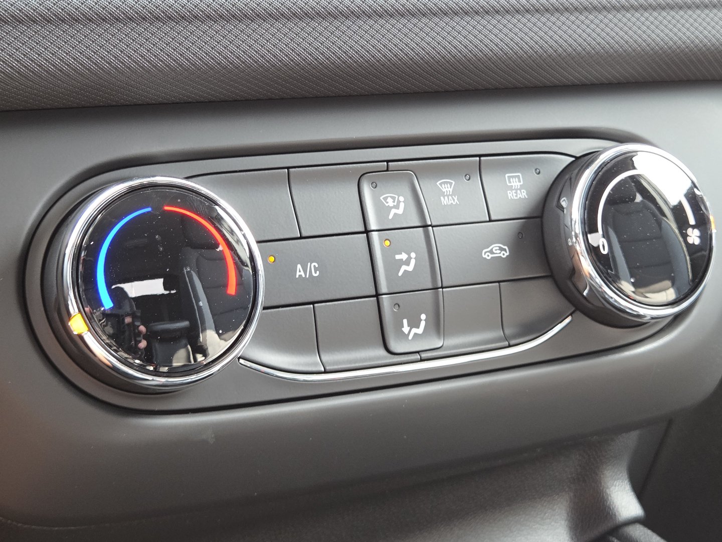 New 2026 Chevrolet TrailBlazer LS w/ LS Convenience Package FWD image 27