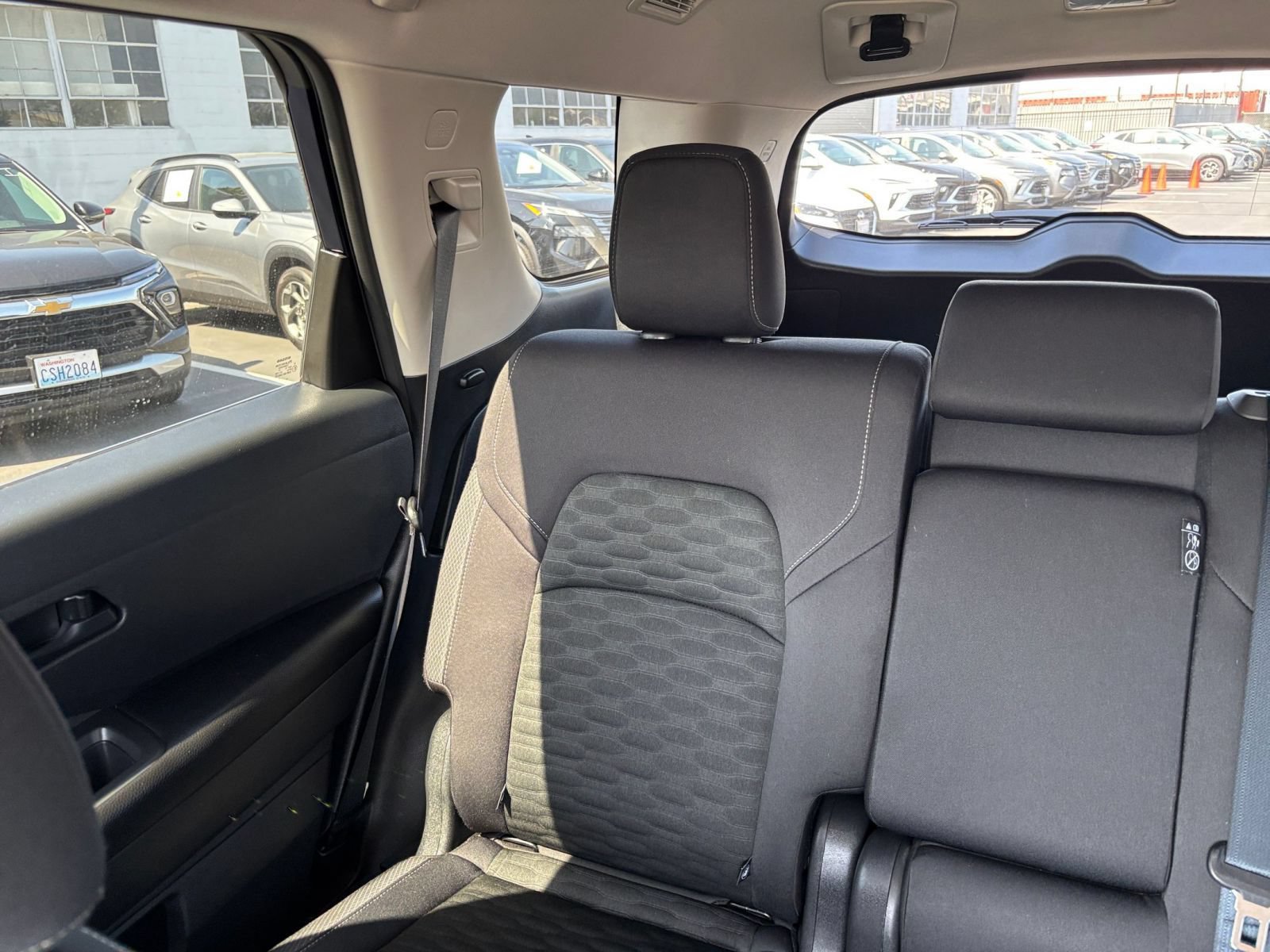 Used 2025 Nissan Pathfinder SV AWD/4WD image 42