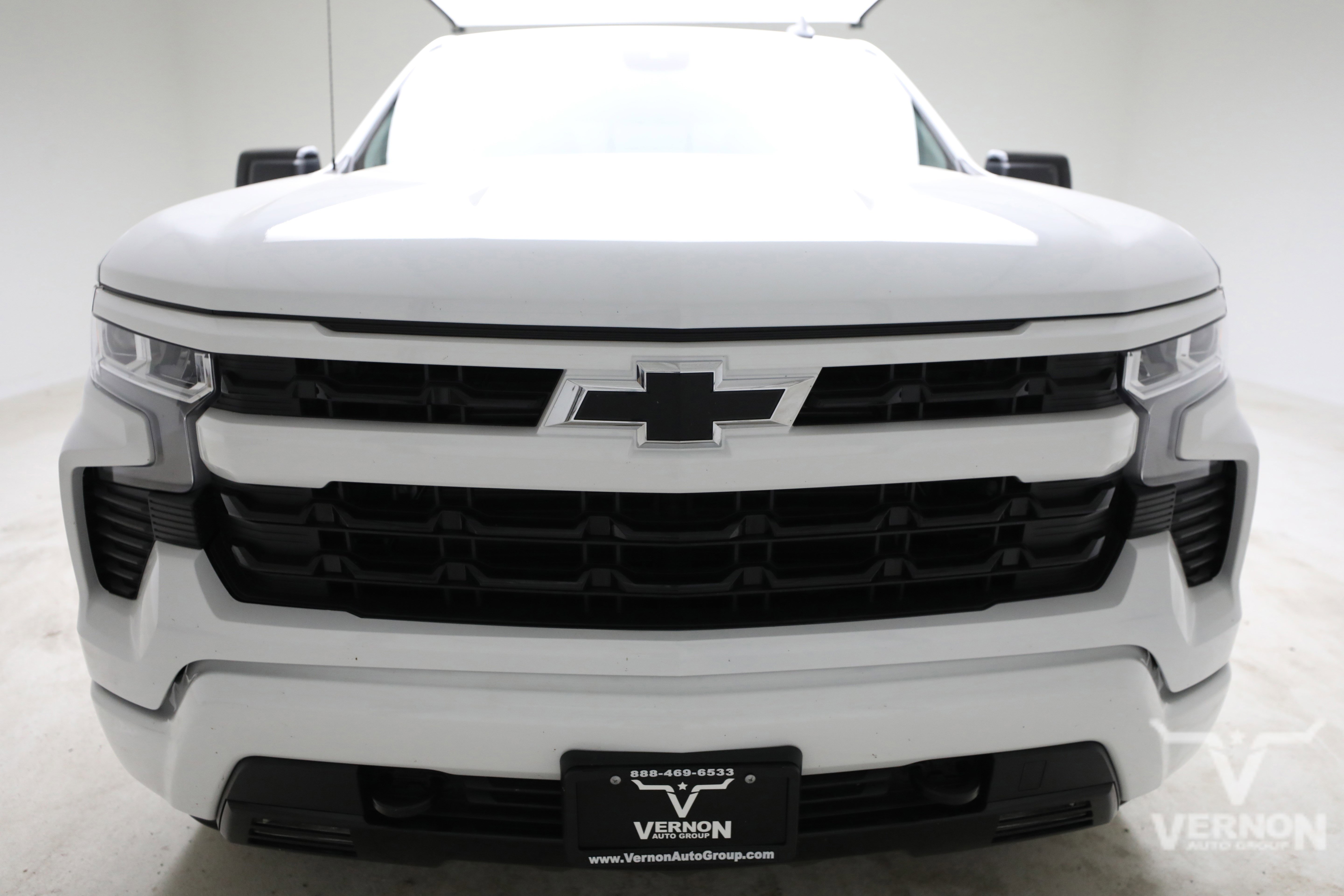New 2026 Chevrolet Silverado 1500 RST w/ Convenience Package II AWD/4WD image 8