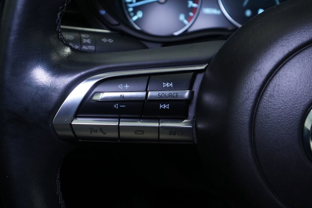 Used 2023 MAZDA MAZDA3 s AWD/4WD image 36