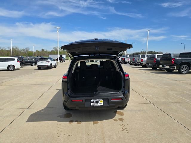 Used 2022 Nissan Pathfinder S image 27