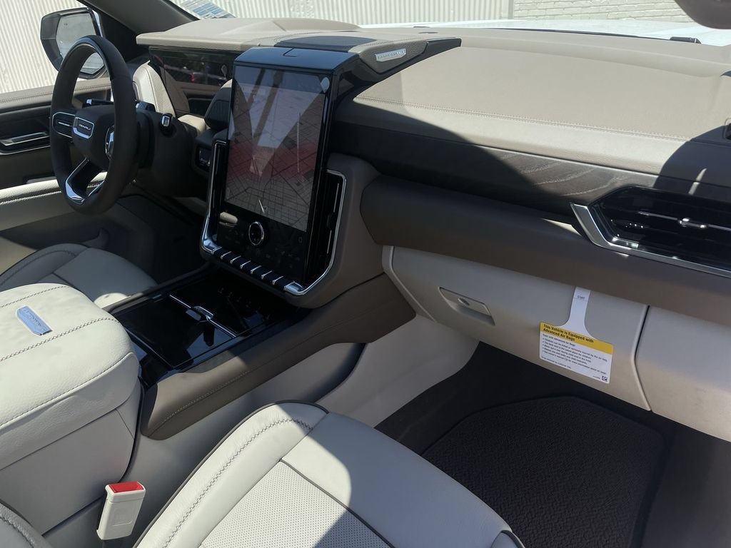 New 2026 GMC Yukon Denali w/ Denali Reserve Package AWD/4WD image 29