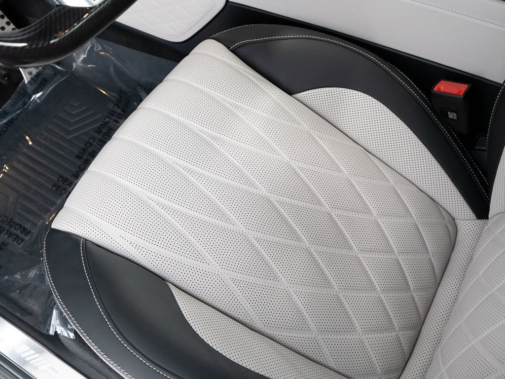 Used 2025 Mercedes-Benz G 63 AMG 4MATIC image 19